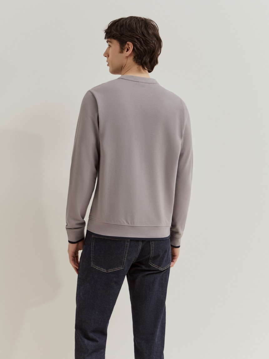 Cotton sweatshirt