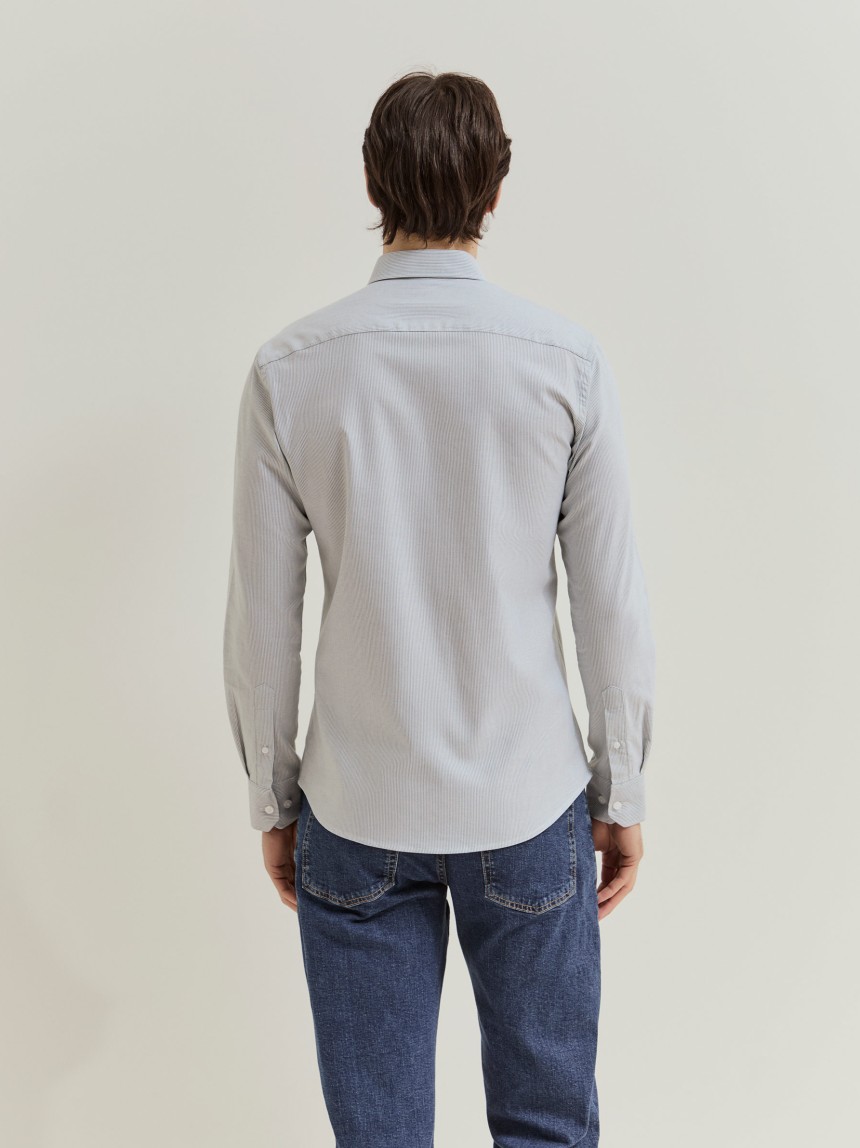 Slim fit shirt