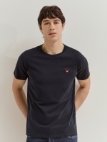 T-Shirt b�sica