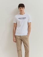 Short-sleeved T-shirt