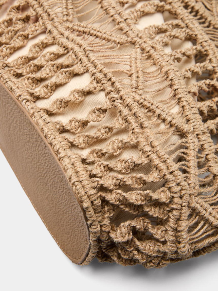 Jute shoulder bag