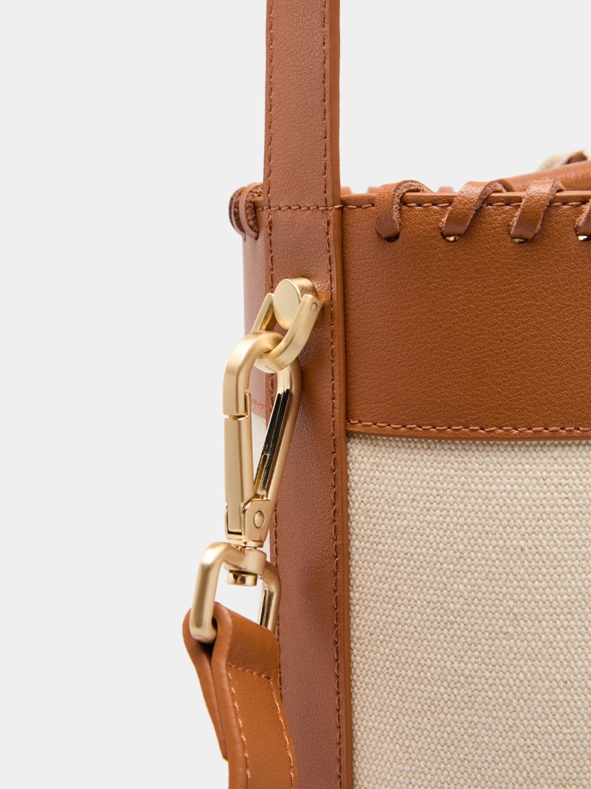 Mala bucket em canvas