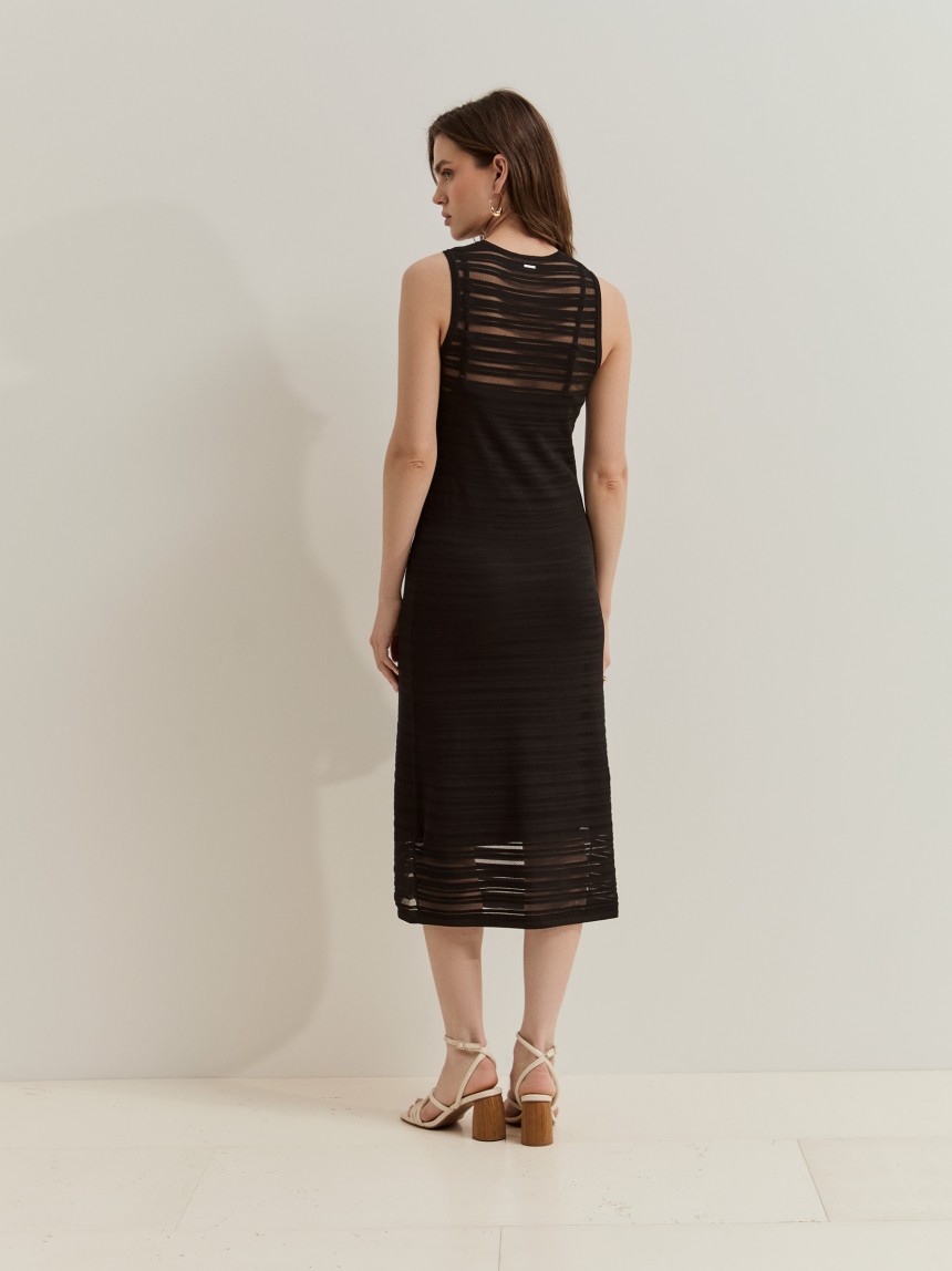 Vestido midi semitransparente
