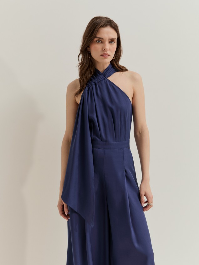 Long jumpsuit in lyocell