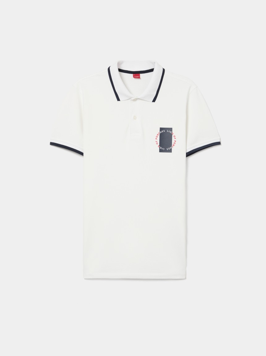 Polo piqu� com riscas e estampado
