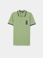 Polo piqu� com riscas e estampado
