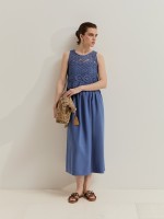 Sleeveless dress