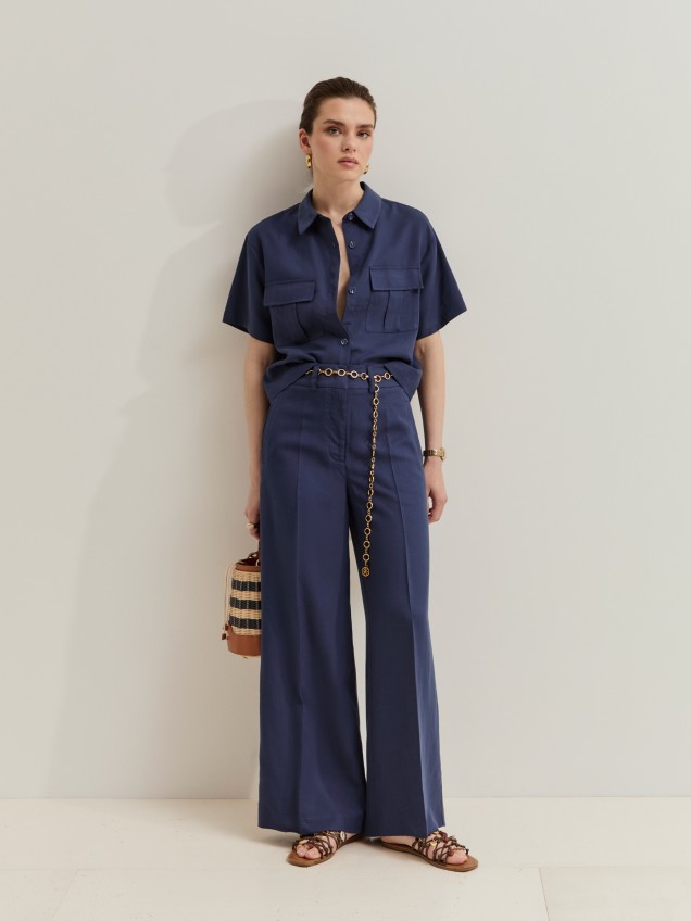 Wide leg trousers