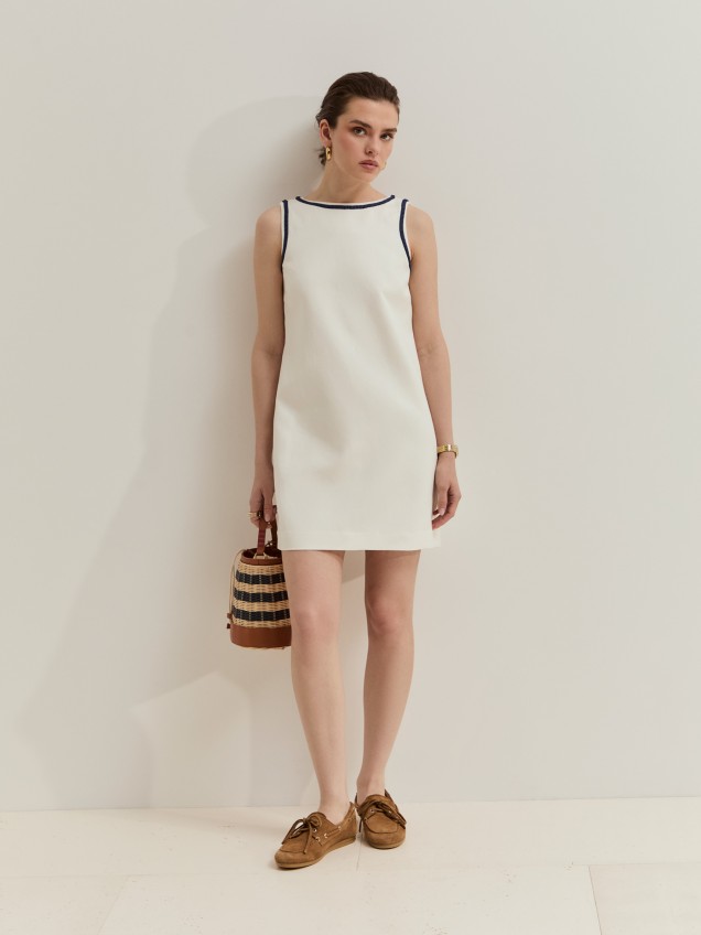 Short dress