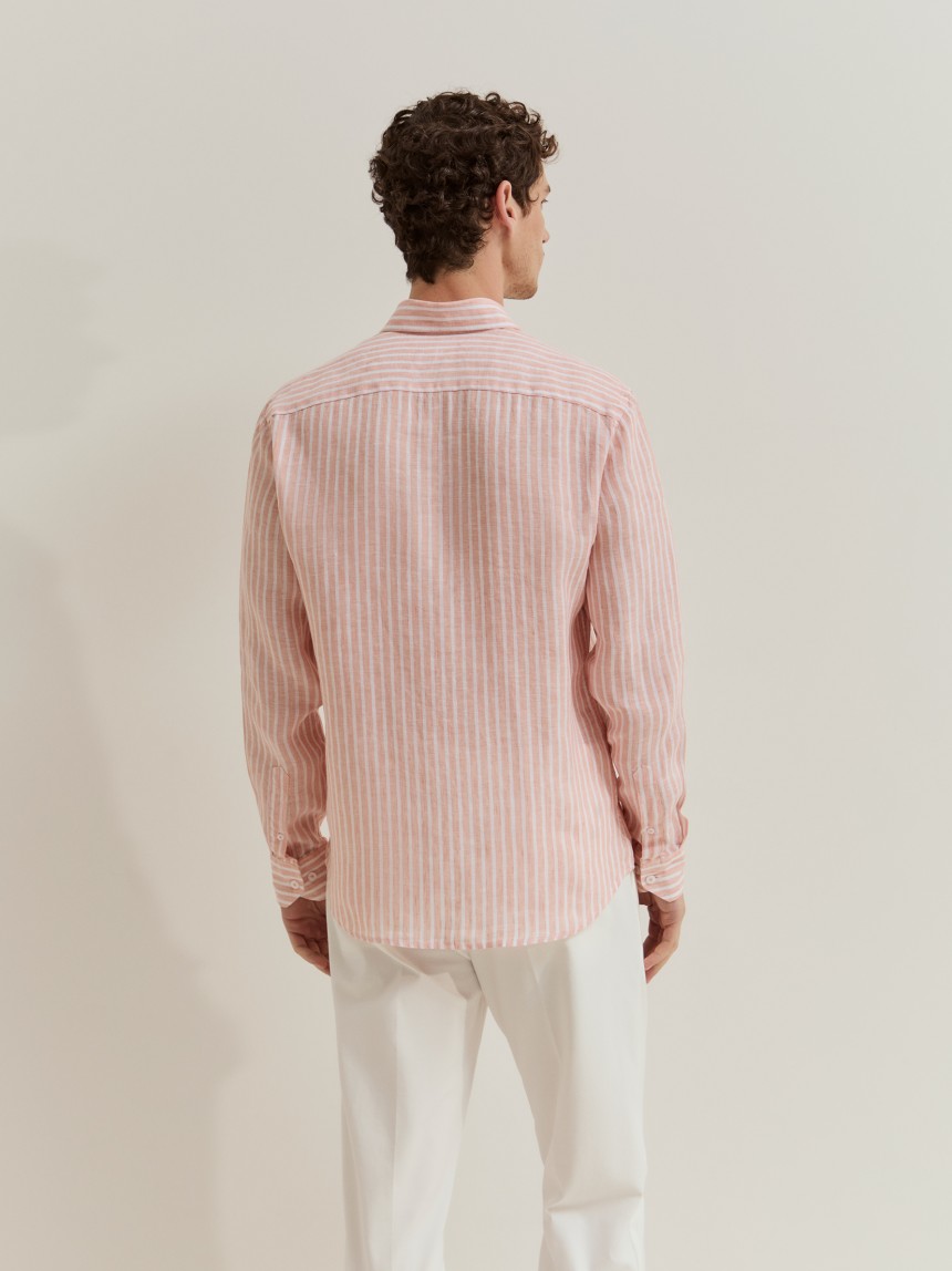 Camisa slim fit em linho