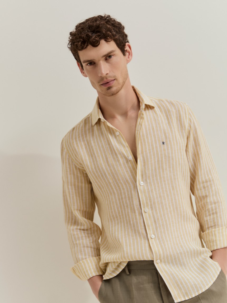 Camisa slim fit em linho