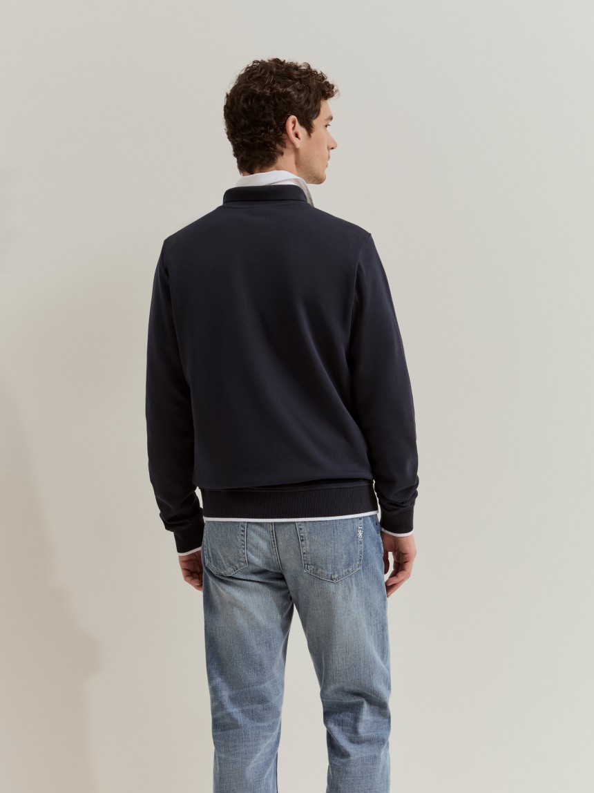 Camisola de malha com carcela