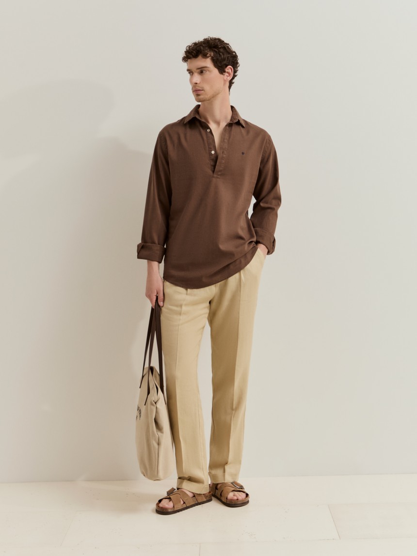 Camisa polo em linho e algod�o