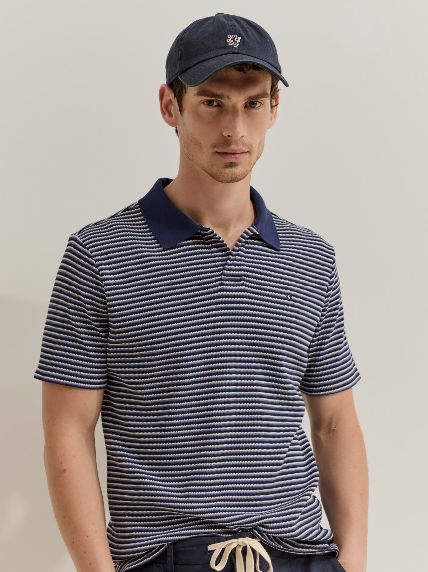 Polo �s riscas