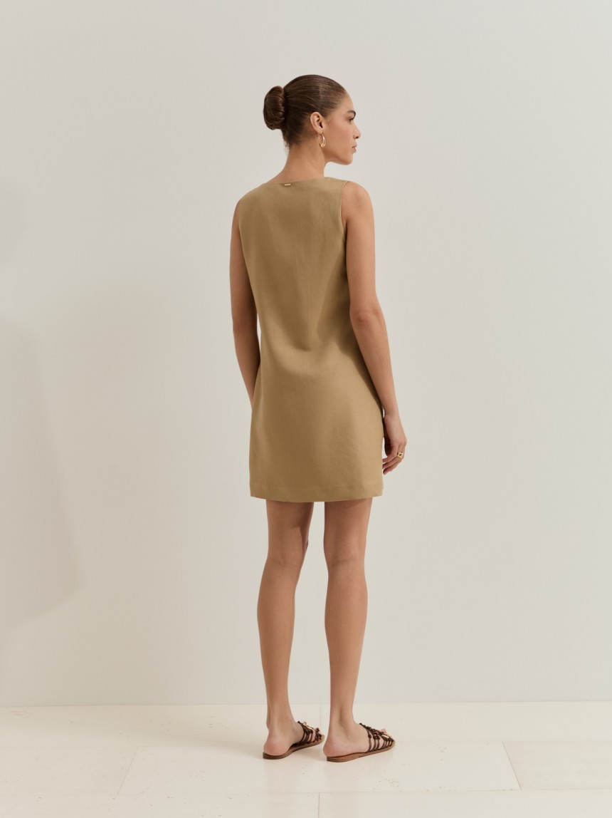 Short dress