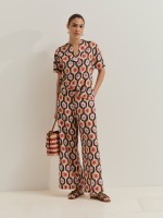 Wide-leg trousers