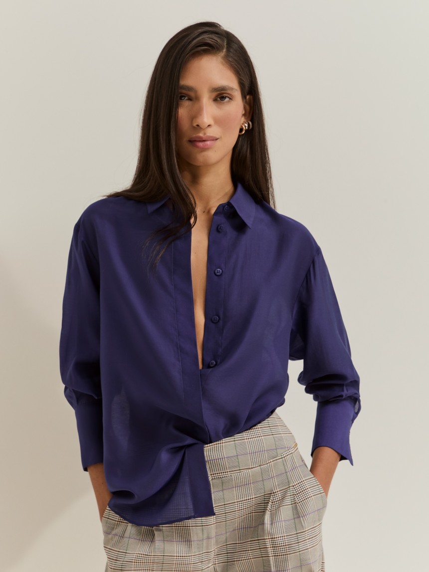 Camisa fluida em liocel