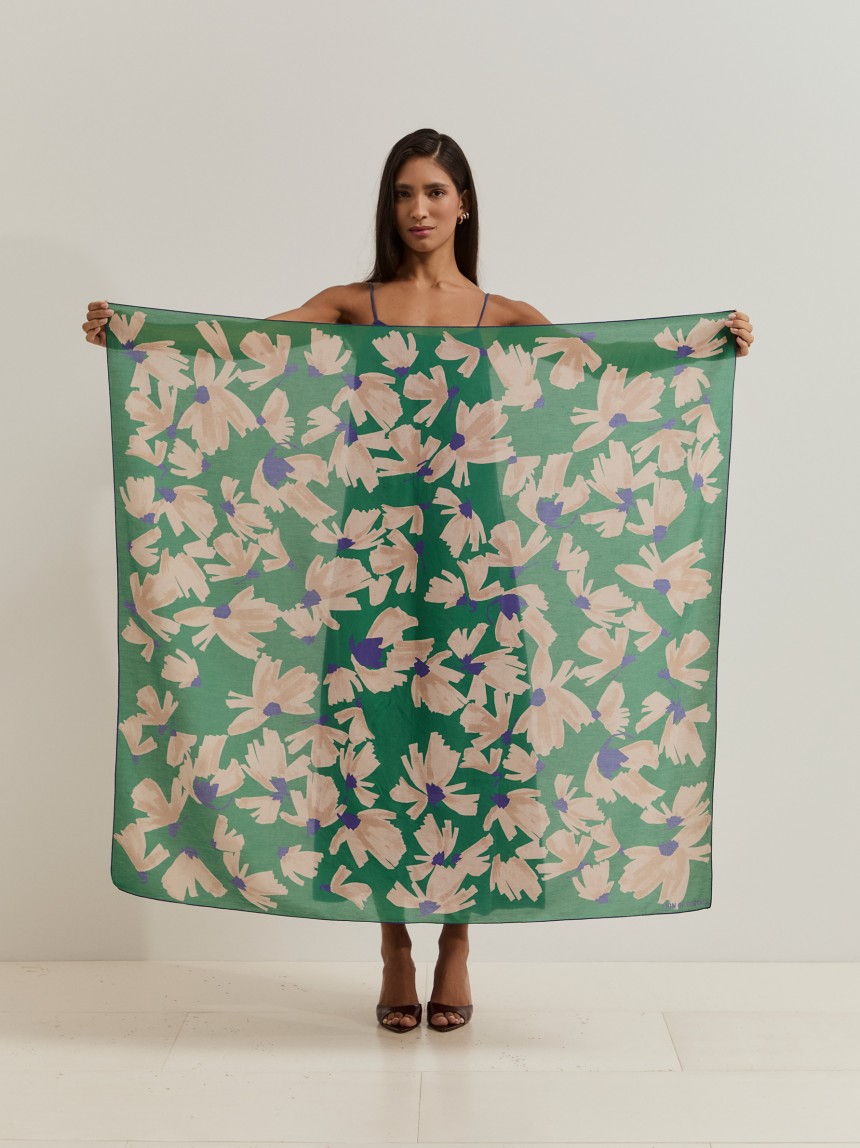 Len�o floral em algod�o e seda
