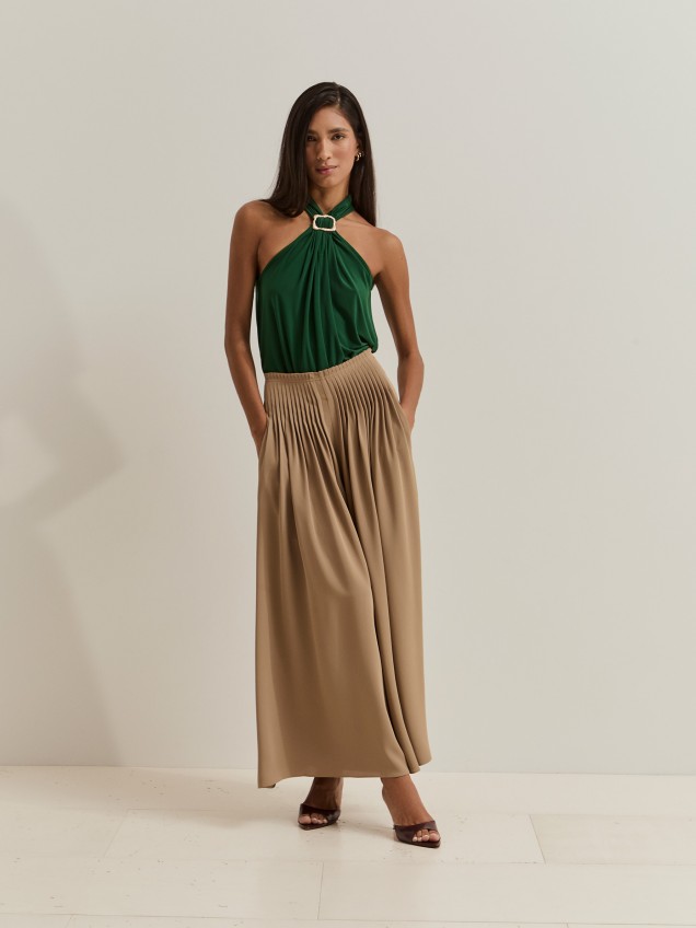 Calças wide leg com pregas