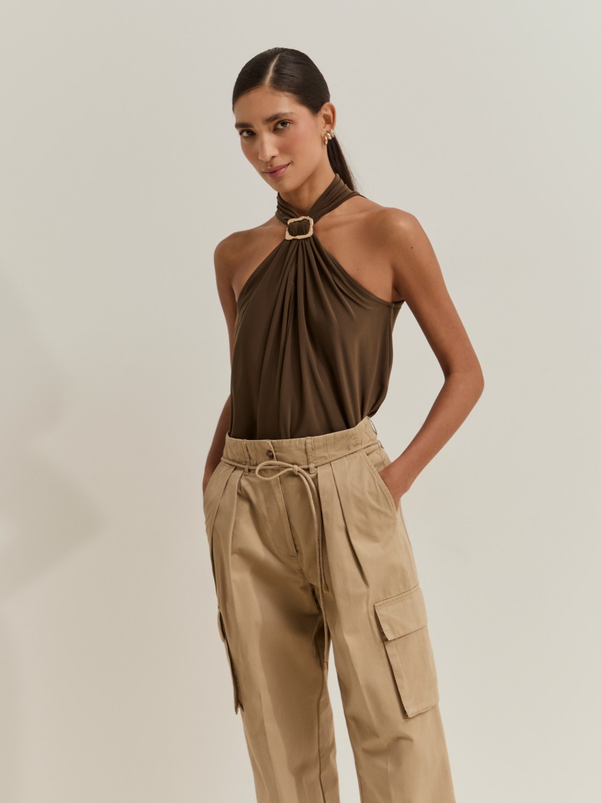 Wide-leg cargo pants