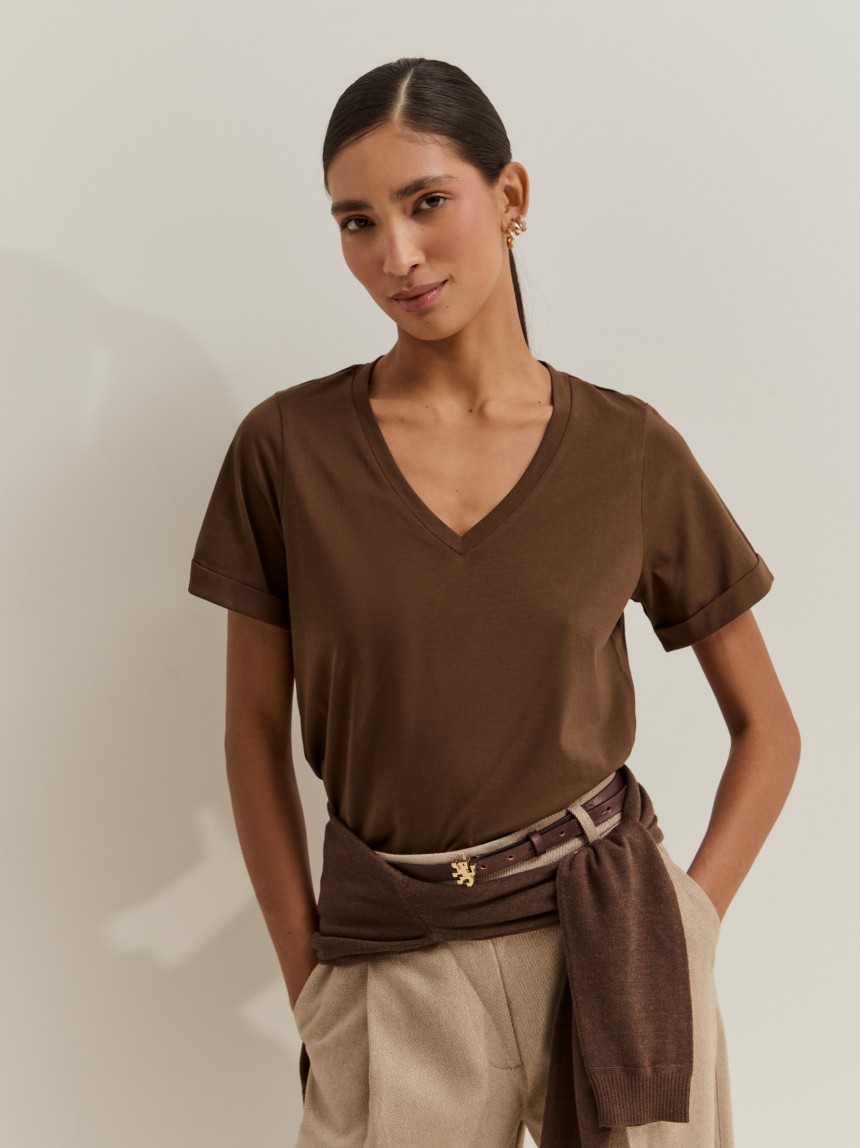 Basic cotton T-shirt