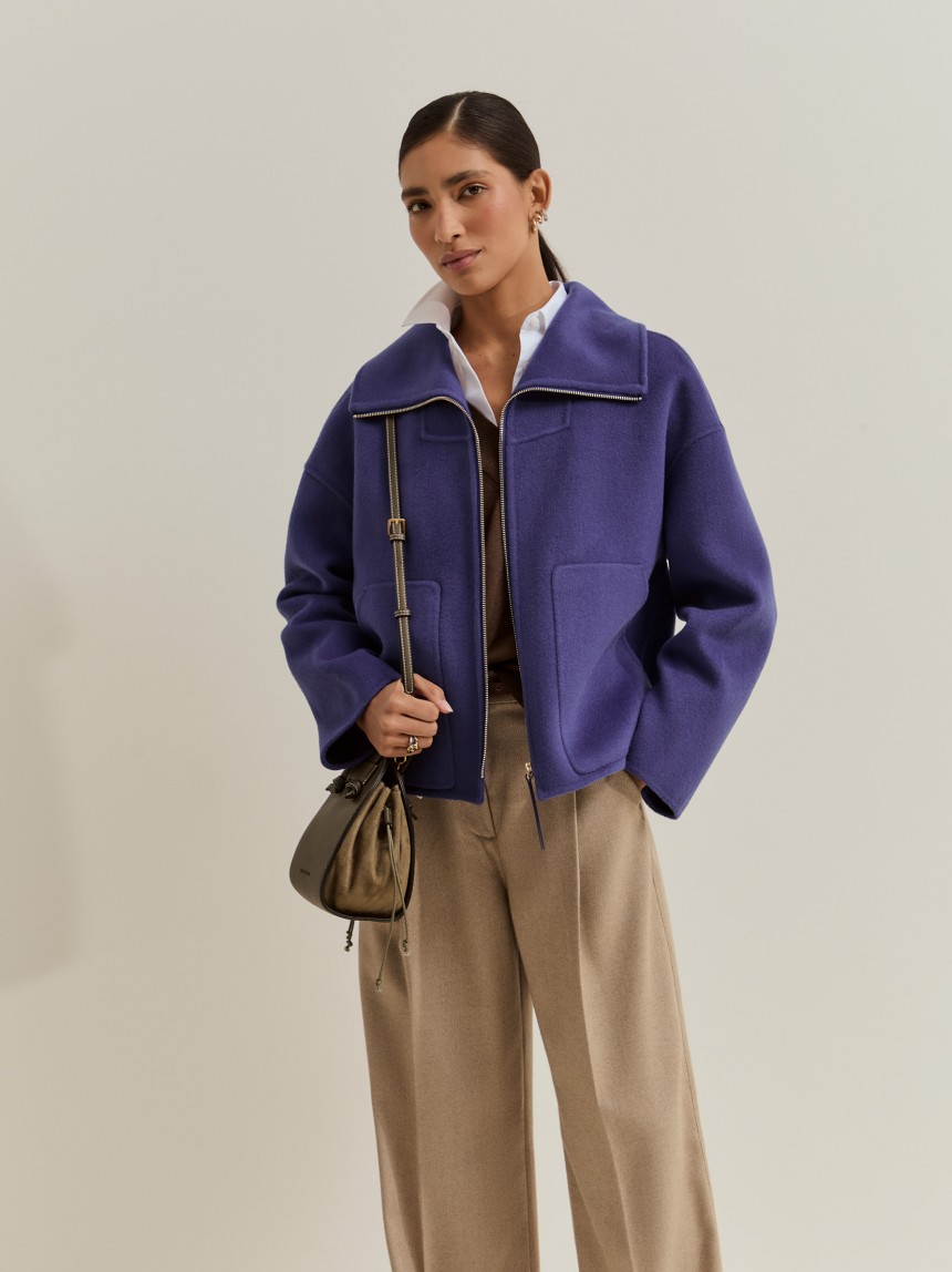 Chaqueta corta de lana