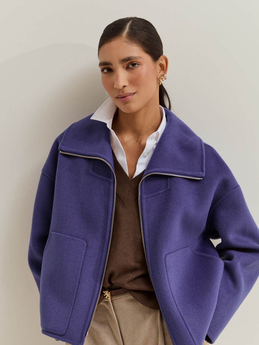Chaqueta corta de lana