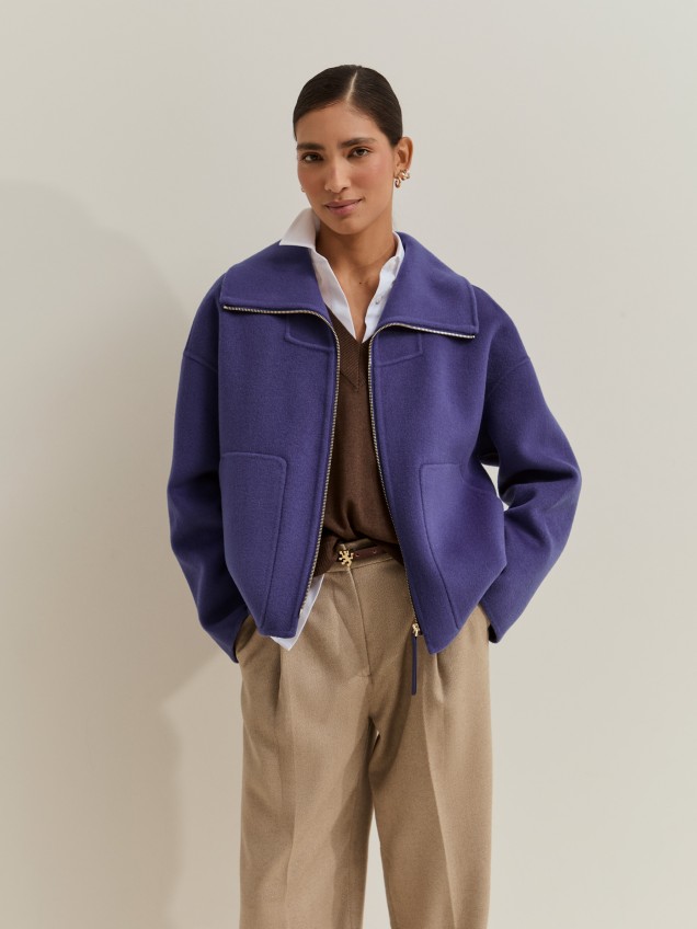 Chaqueta corta de lana