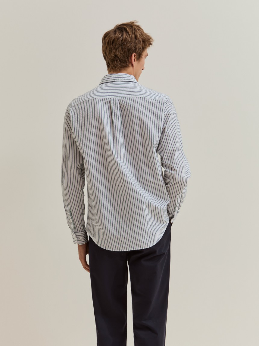Camisa regular fit �s riscas