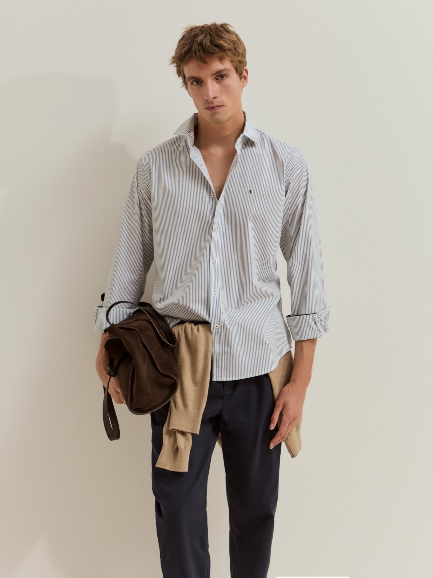 Camisa de corte regular a rayas