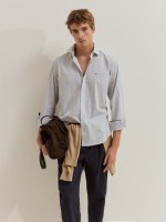 Regular-fit striped shirt