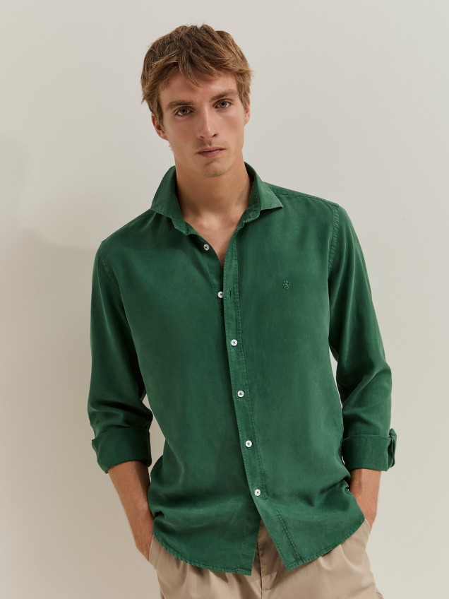 Camisa de corte ajustado en lino y lyocell