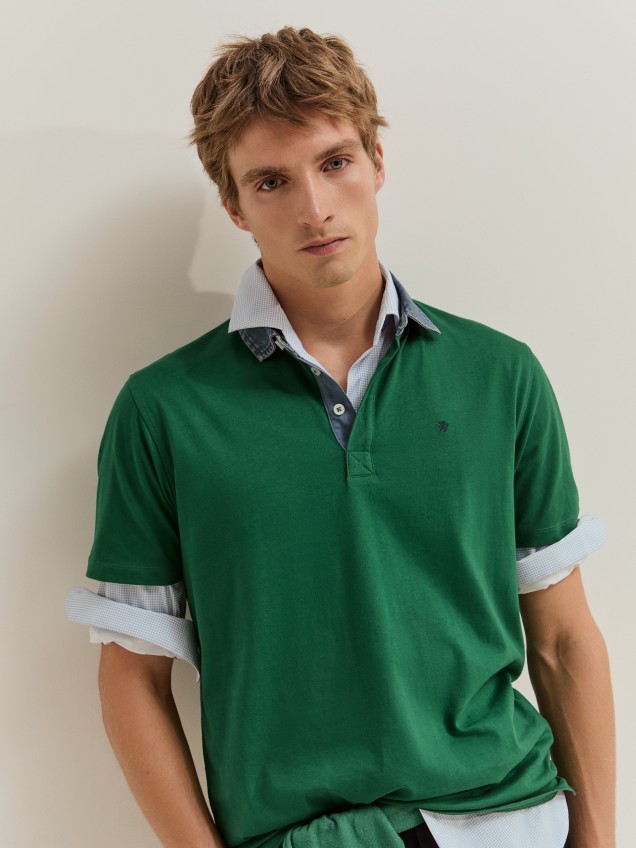 Polo de algod�o com gola denim