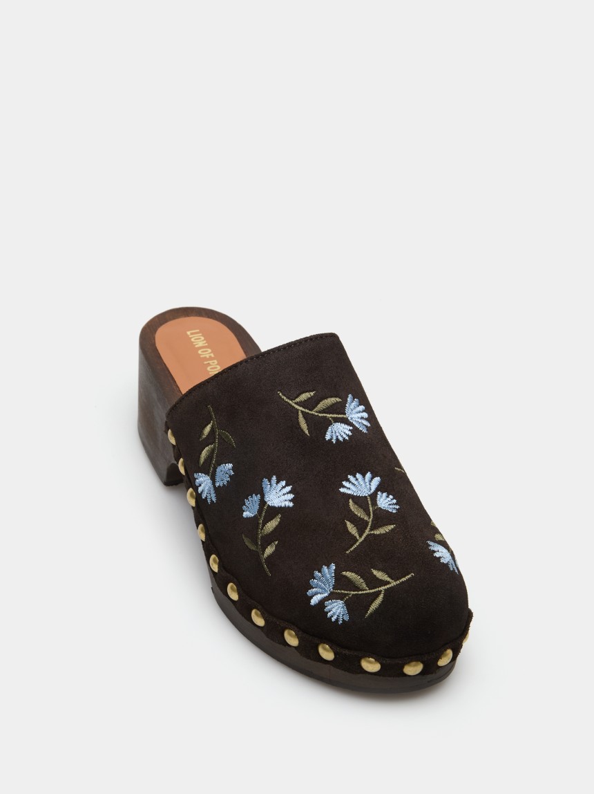 Socas em camur�a