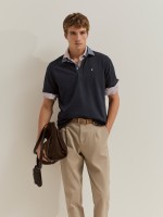 Polo de algod�o com gola denim