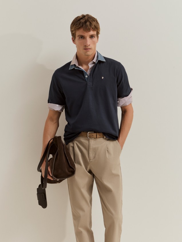 Polo de algodão com gola denim