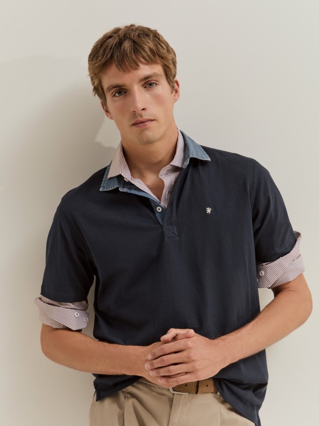 Polo de algodão com gola denim