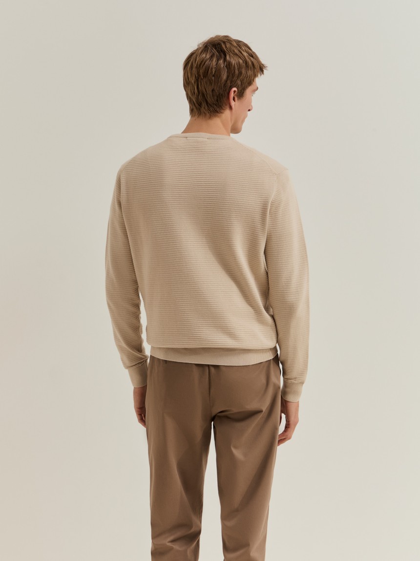Camisola de malha �s riscas