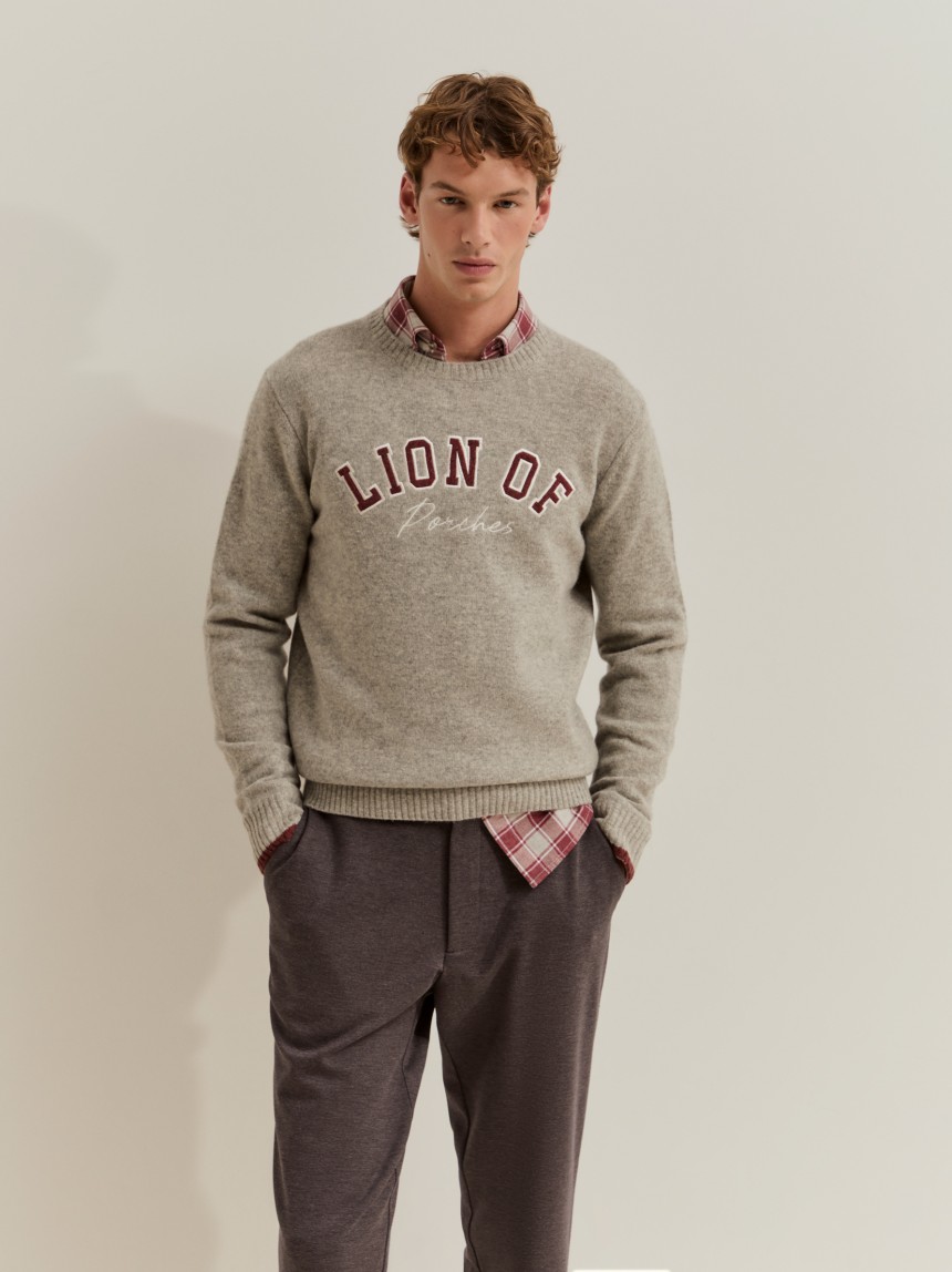 Wool sweater with logo