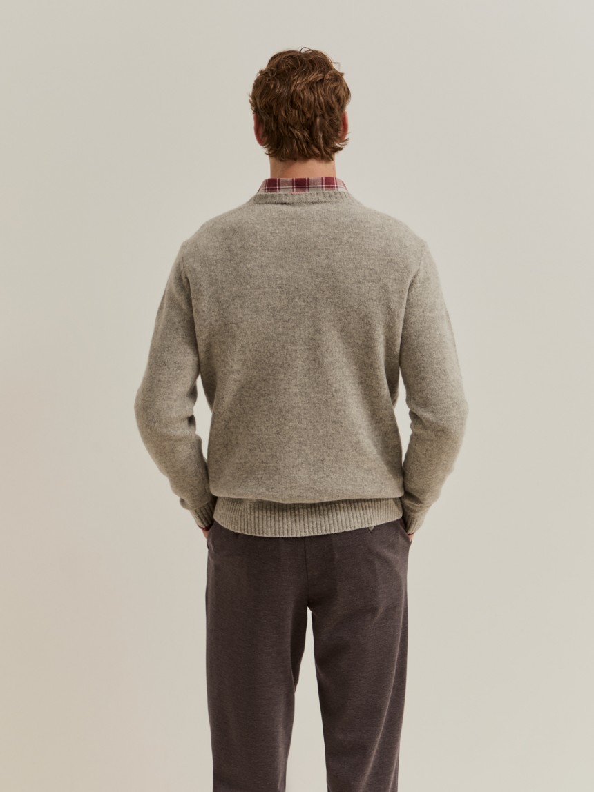 Wool sweater with logo