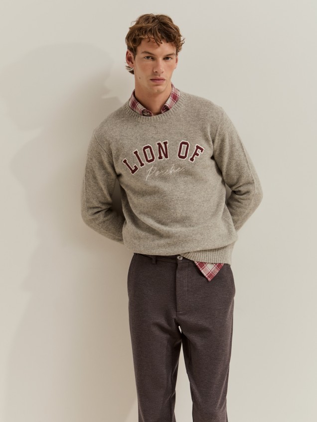Regular-fit chino trousers