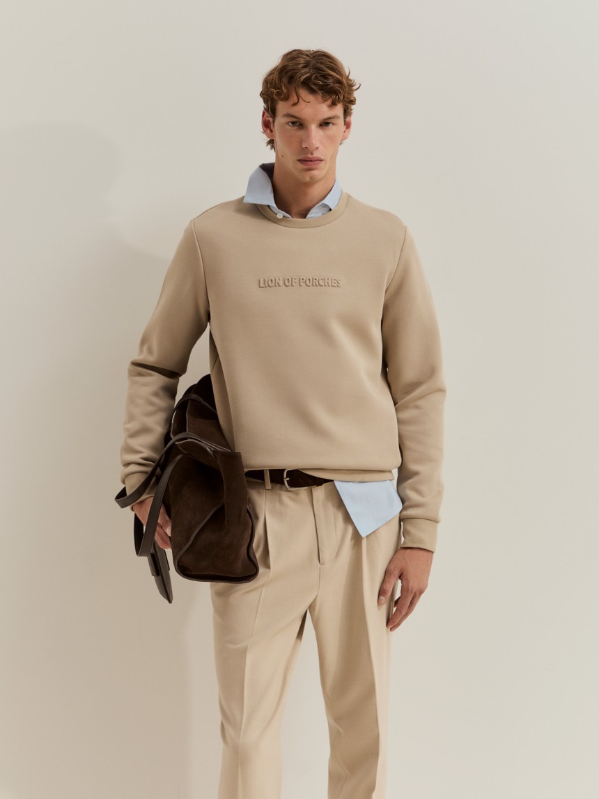 Logo Sweater