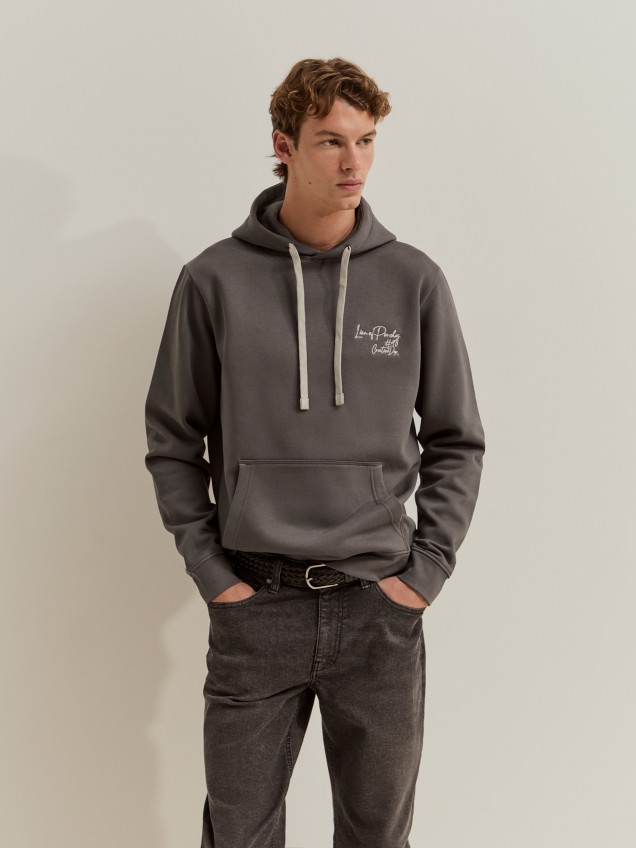 Sweater com capuz