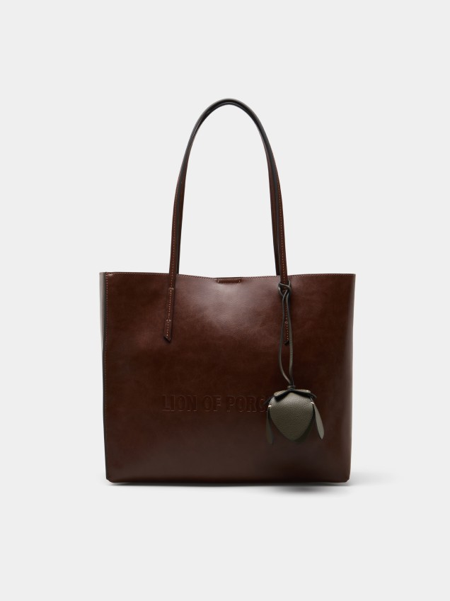 Tote bag with charm