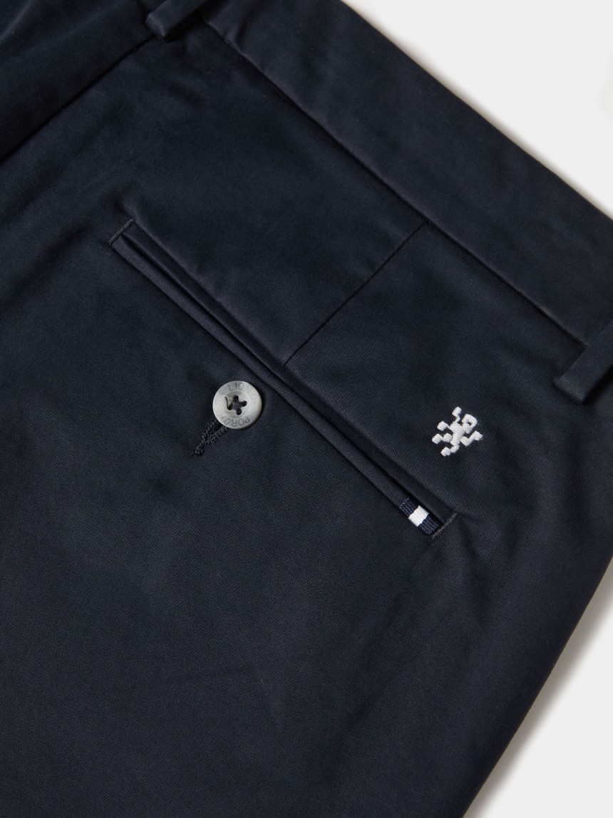 Cal�as chino slim fit