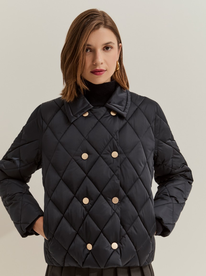 Blus�o curto acolchoado