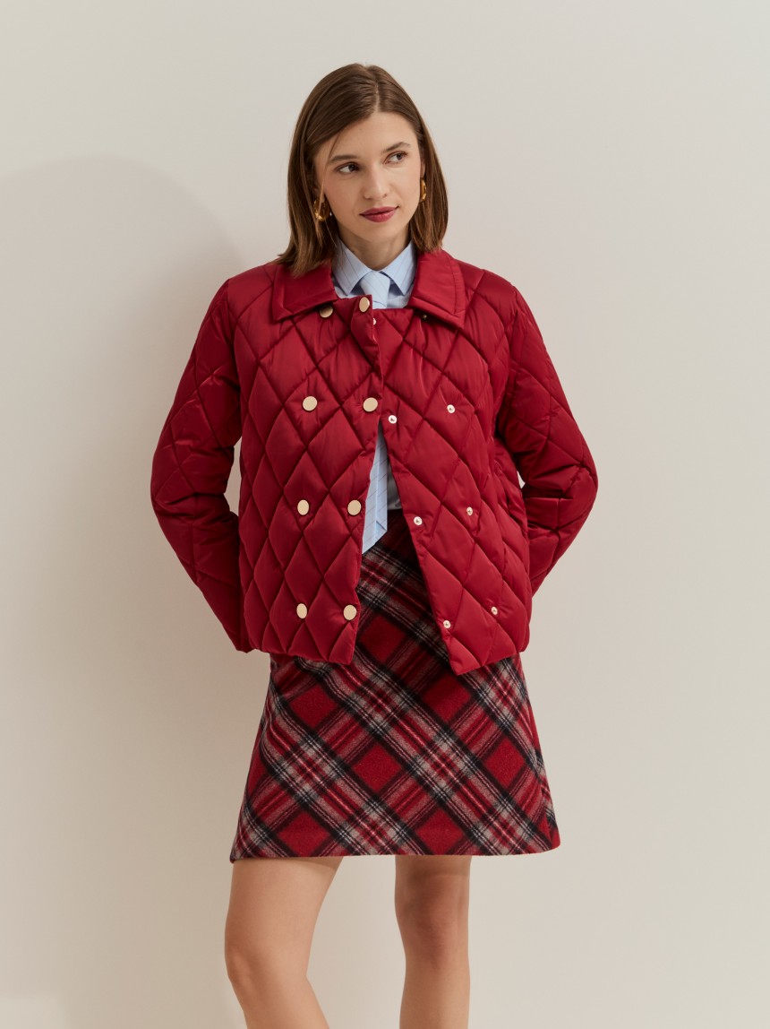 Short quilted jacket