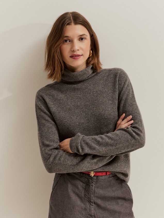 Shimmering turtleneck sweater - Image product