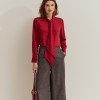 Flowy blouse with a bow.