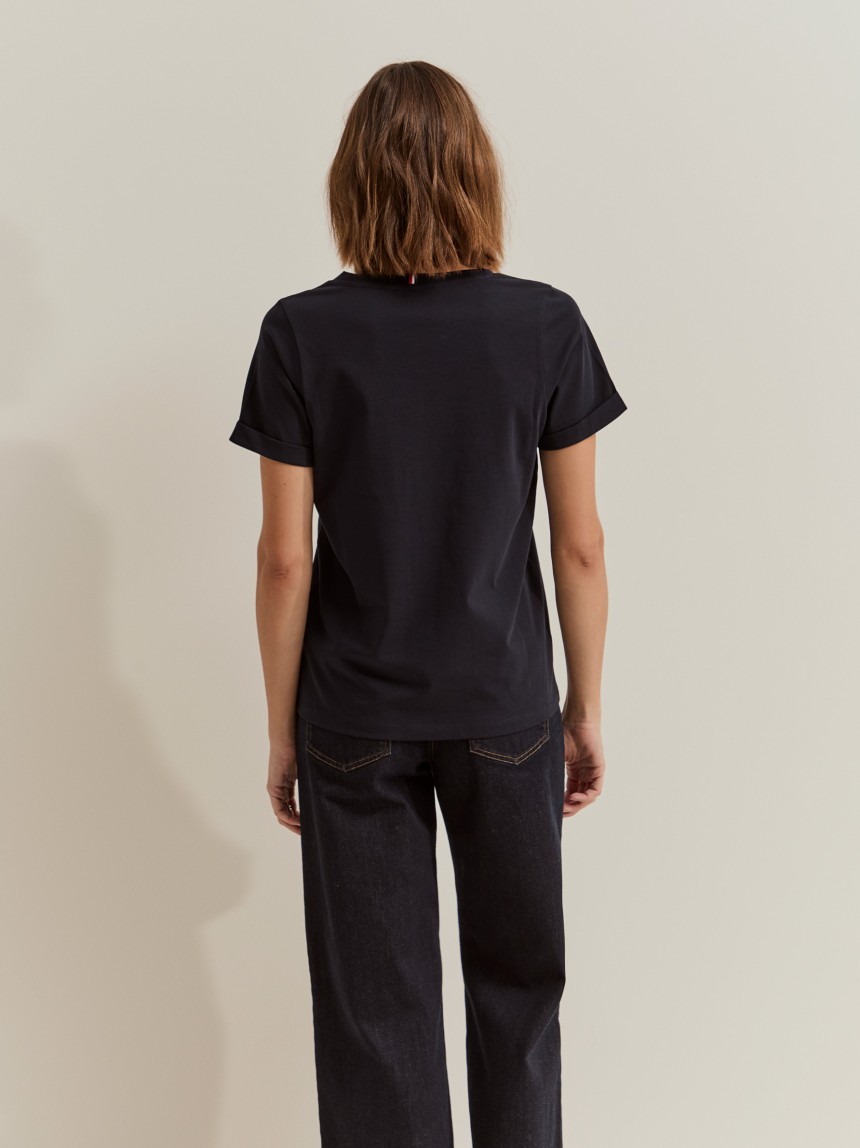 T-shirt b�sica de algod�o